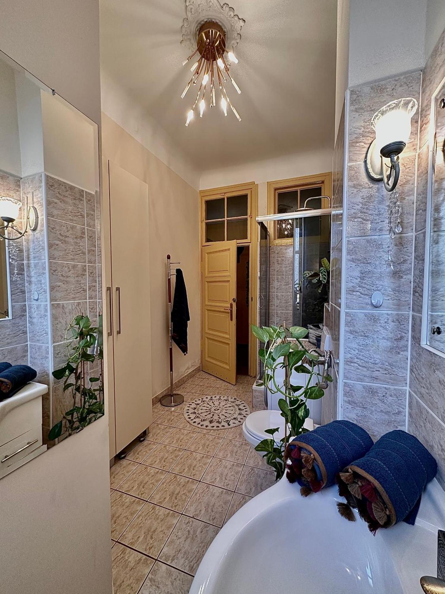 Exclusive Chmielna Street 95m2 Leilighet