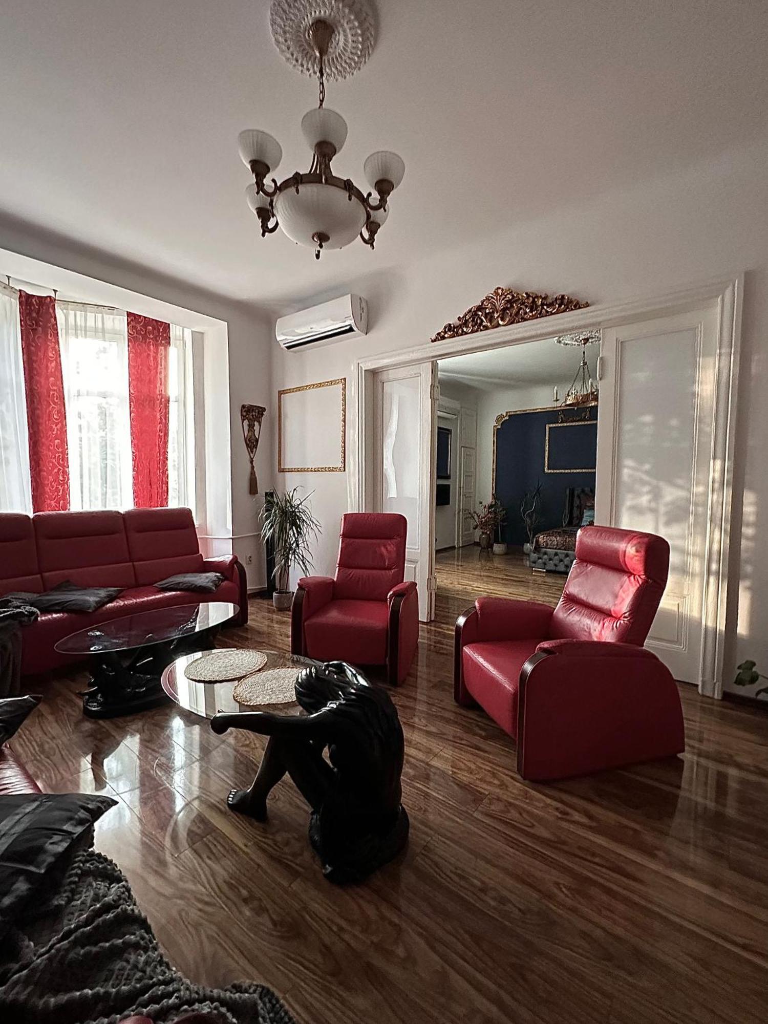 Exclusive Chmielna Street 95m2 Warszawa
