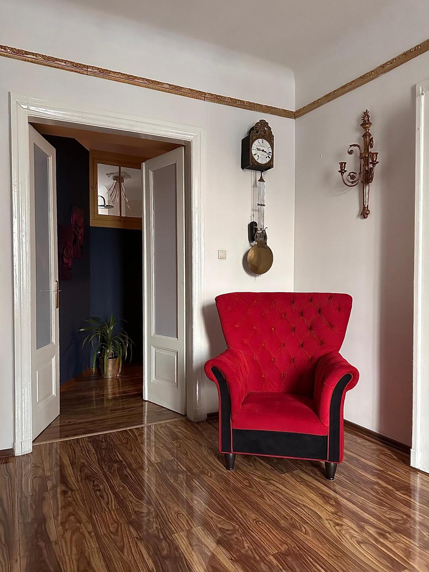 Exclusive Chmielna Street 95m2 Leilighet *