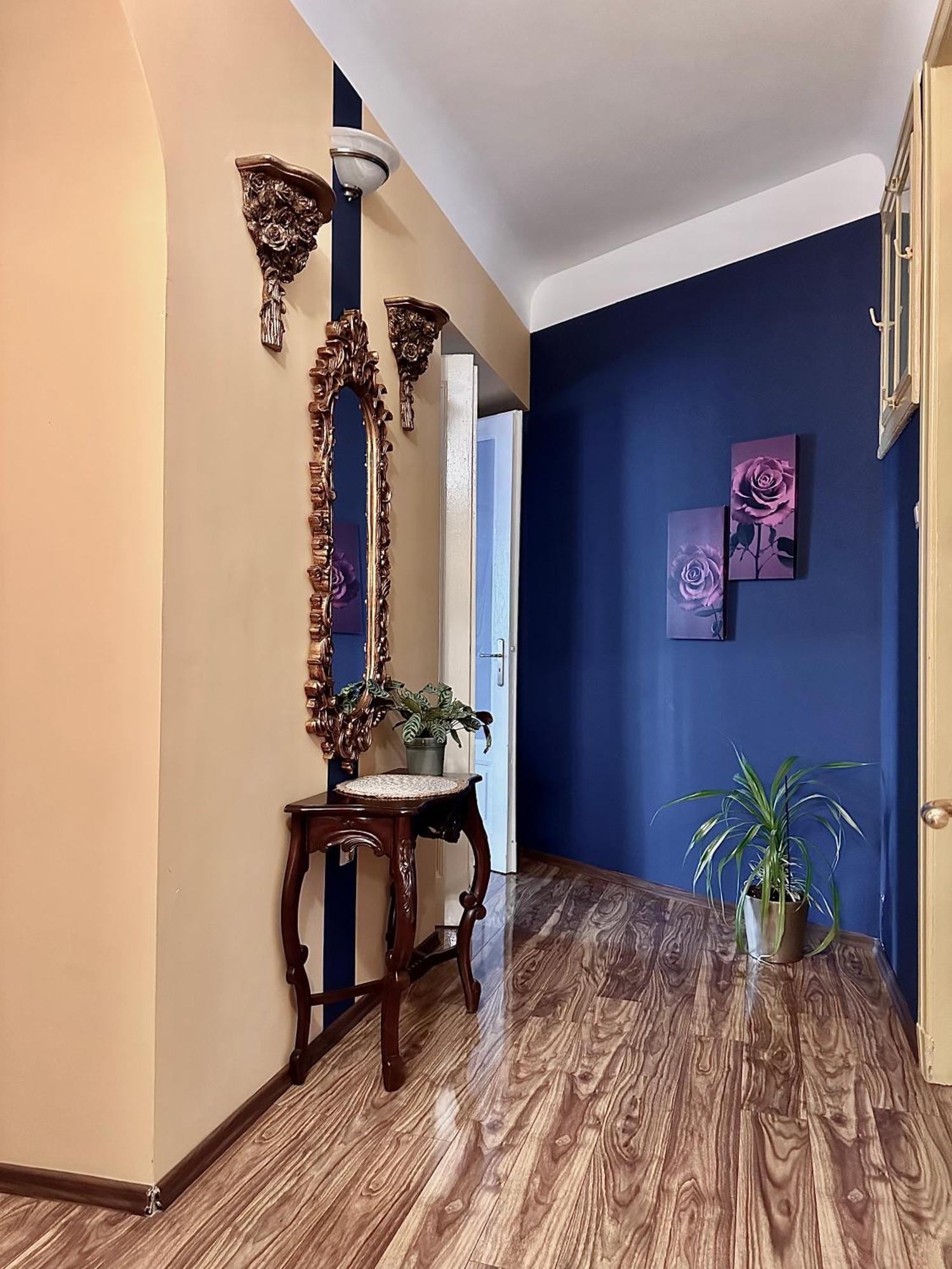 Exclusive Chmielna Street 95m2